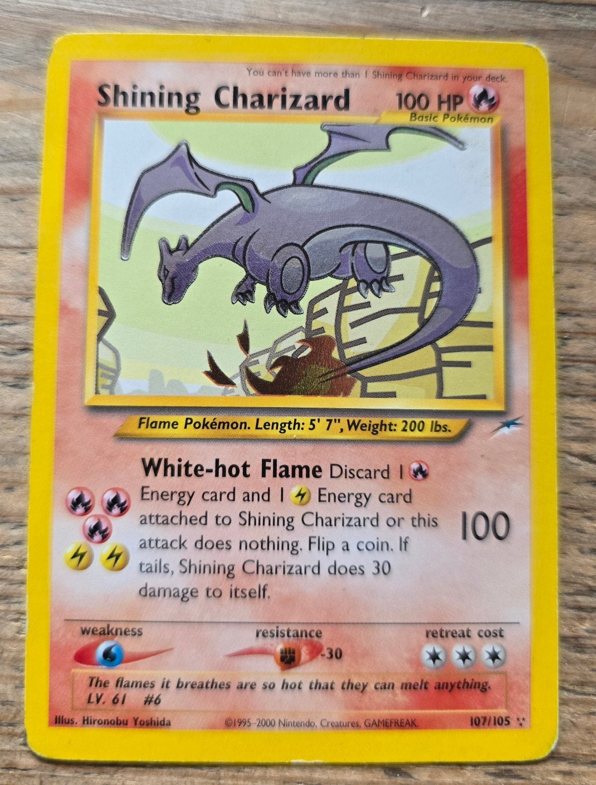 Shining Charizard 107/105 in goede staat, Ophalen of Verzenden, Gebruikt, Losse kaart, Foil