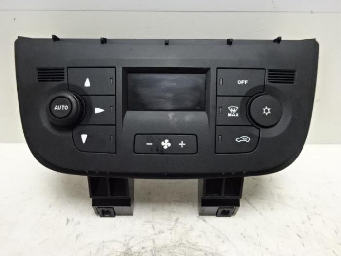 Panneau de commandes chauffage d'un Fiat Doblo, -, 3 mois de garantie, Utilisé, Fiat