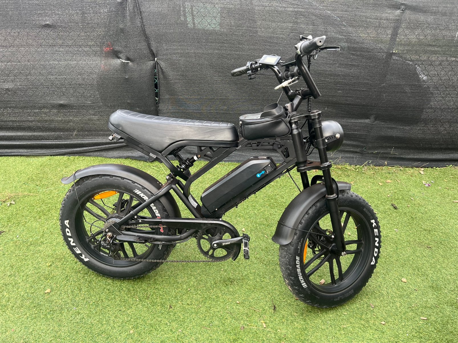 Fetebike à vendre 450€, Vélos & Vélomoteurs, Enlèvement ou Envoi, Comme neuf