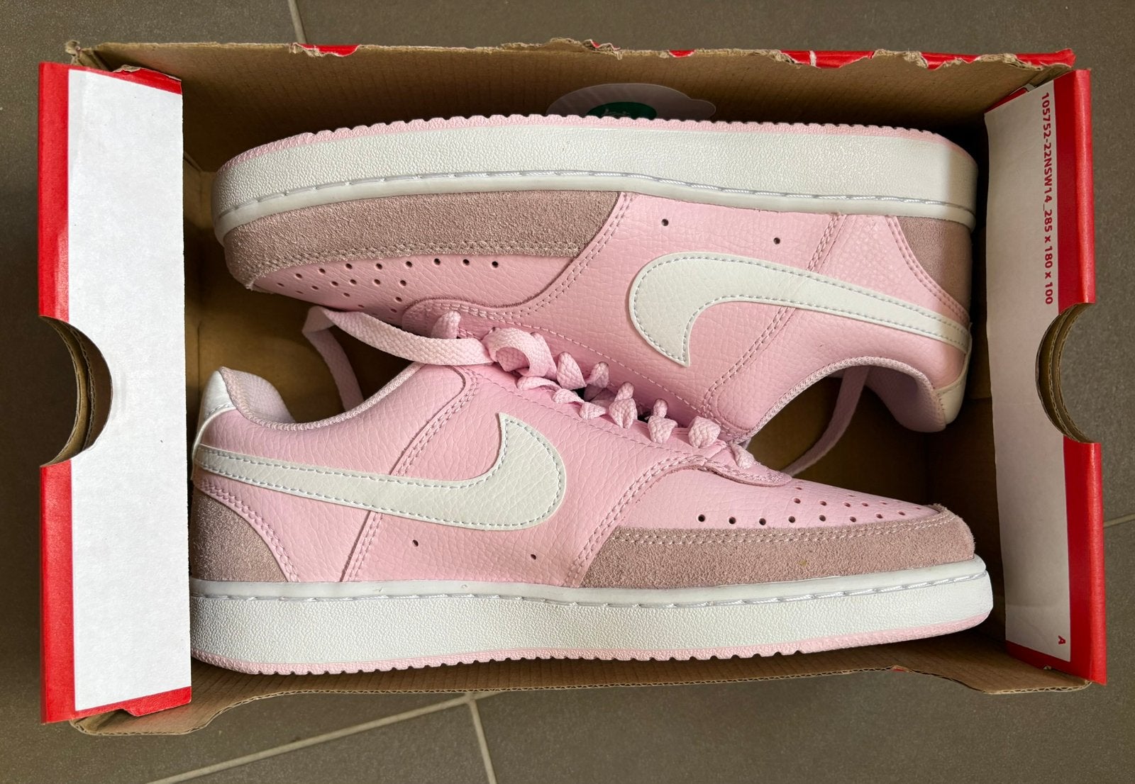 Baskets Nike Court Vision Lo Suede, Neuf, Enlèvement ou Envoi, Rose, Sneakers et Baskets