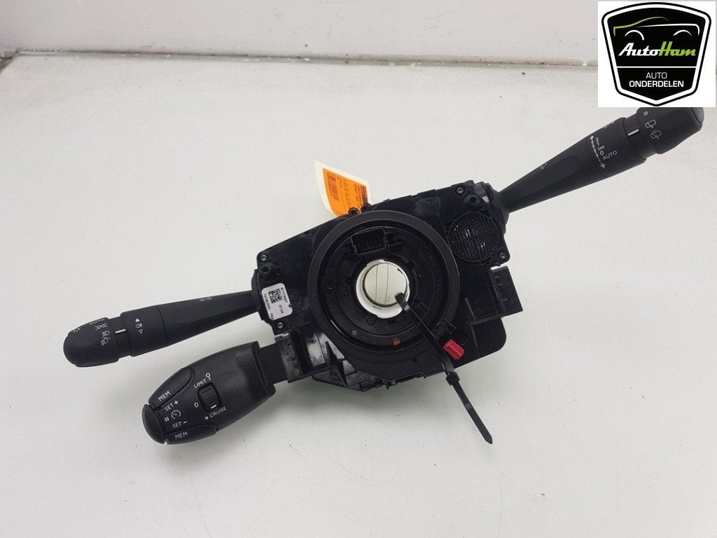 COMBINE COMMODO Peugeot 2008 (UD / UK / UR / US / UX), Utilisé, Peugeot