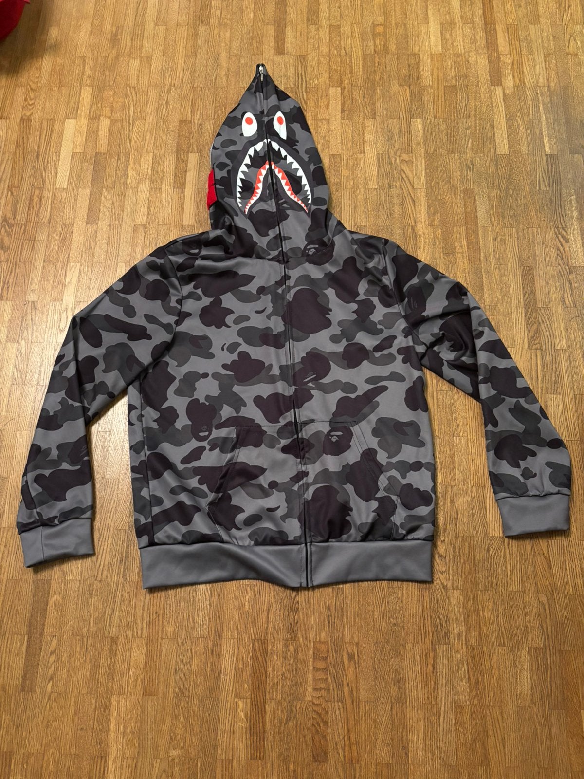 Chandail à capuchon BAPE Shark, Enlèvement ou Envoi, Comme neuf, Taille 52/54 (L)
