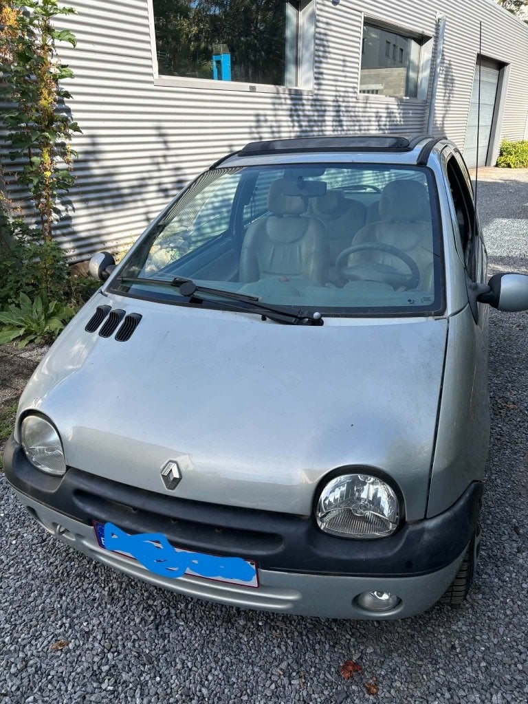 Renault twingo 2004 55cv gris 174.191km avec immatriculation, Auto's, Voorwielaandrijving, 4 zetels, Twingo, 600 kg