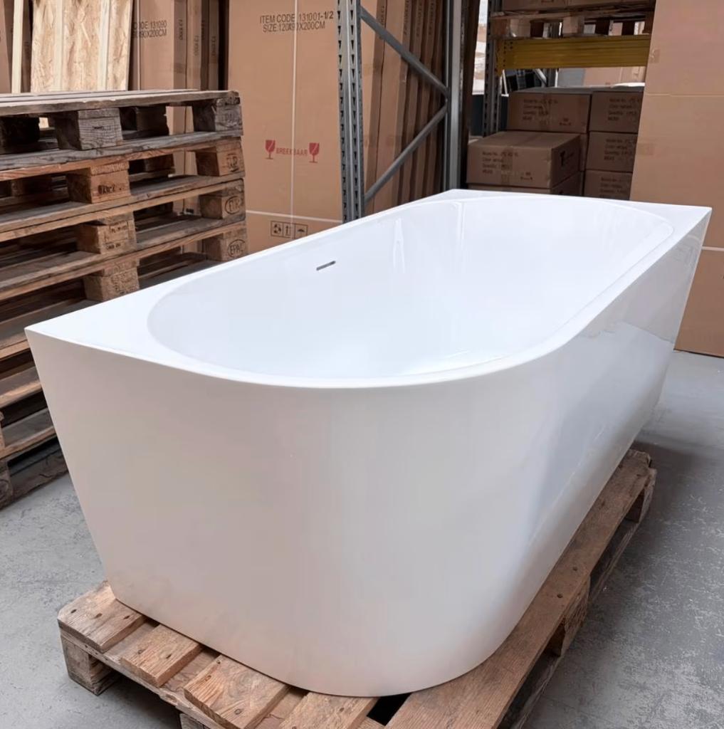 Acryl hoekbad Ligbad – Nieuw Luxe Bad Deal 150/75/58 nr274, Ophalen
