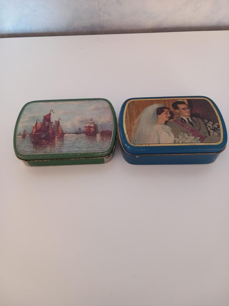 Lot 2 boîtes métalliques Roisin et Rizla+, Collections, Enlèvement ou Envoi