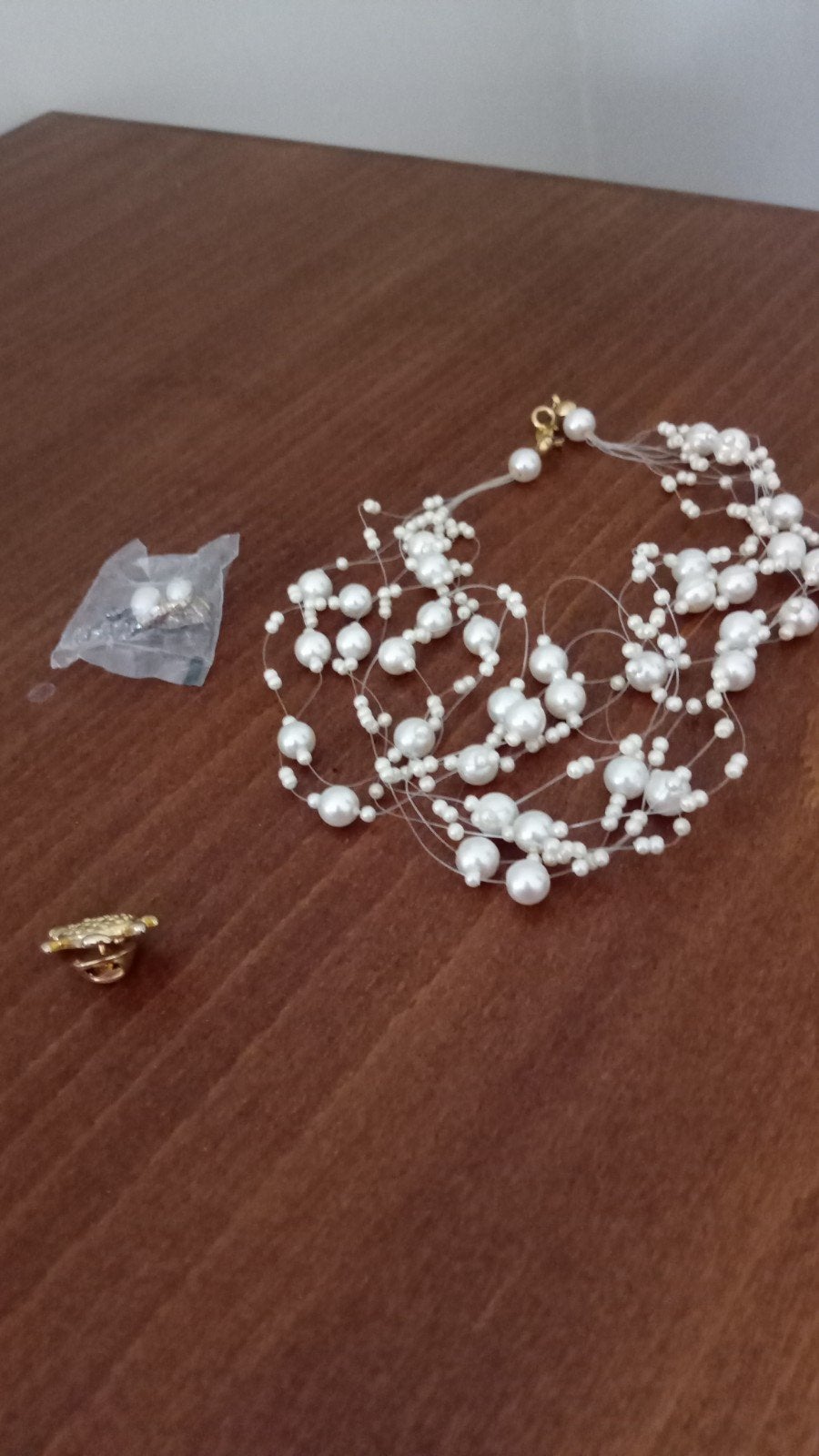 AV-kostuumjuwelen, halsketting, oorbellen, broche, Handtassen en Accessoires, Oorbellen, Overige materialen, Hangers, Wit, Ophalen of Verzenden
