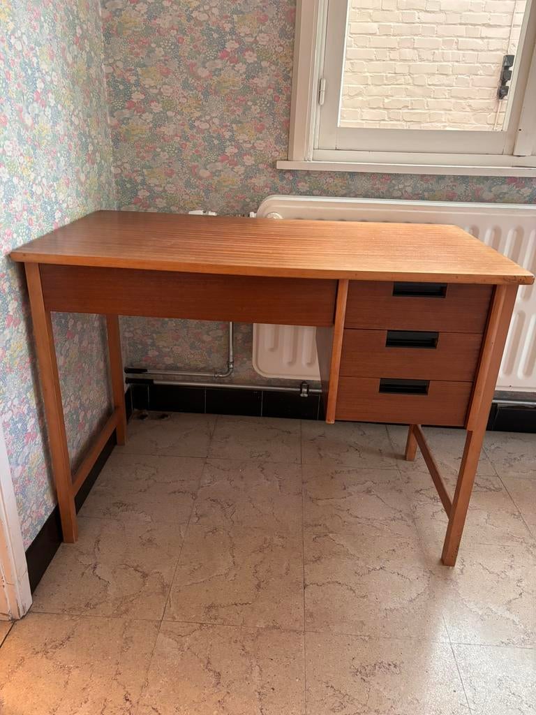 Scandinavisch bureau naaitafeltje, Ophalen, Gebruikt, Scandinavisch, Hout