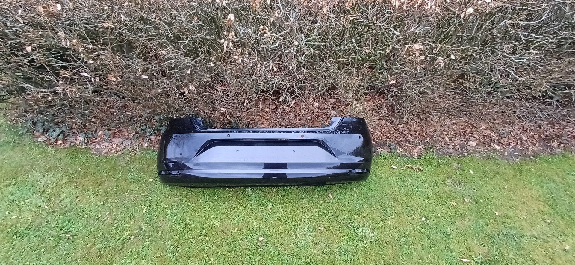 Volkswagen Polo V 6R Bumper Achterbumper PDC Gaten 6C6807421, Auto-onderdelen, Gebruikt, -, Volkswagen, -