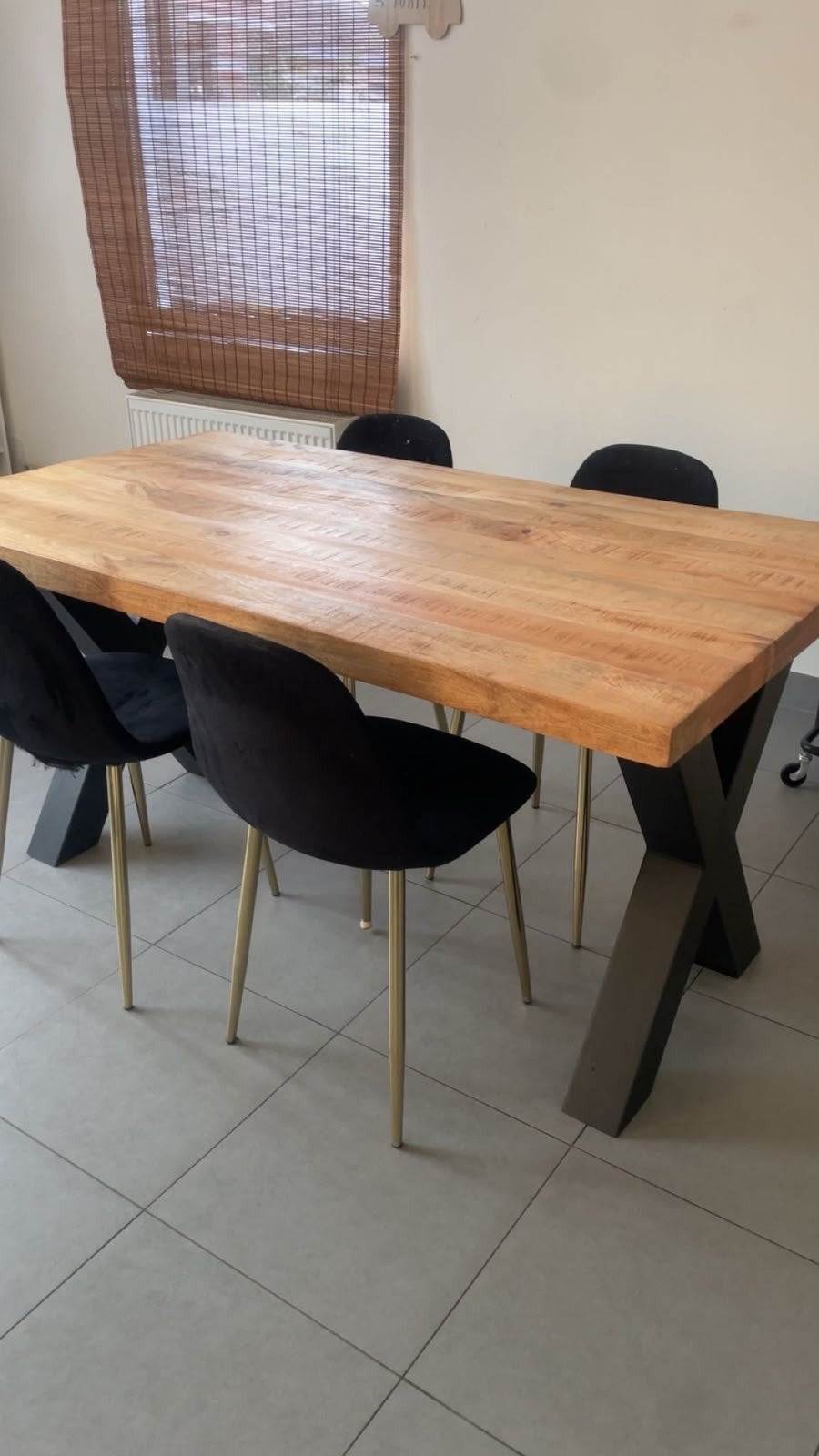 houten mango tafel, Huis en Inrichting, Tafels | Eettafels, Ophalen, 50 tot 100 cm, Zo goed als nieuw, Vijf personen of meer