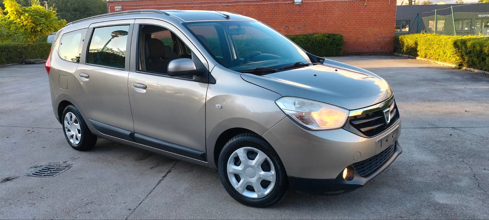 DACIA LODGY ' te koop, Auto's, Lodgy, Bedrijf, Te koop, Benzine