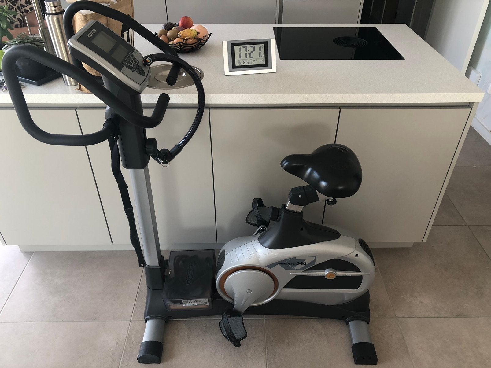 Home trainer, Sports & Fitness, Jambes, Enlèvement, Utilisé, Vélo d'appartement