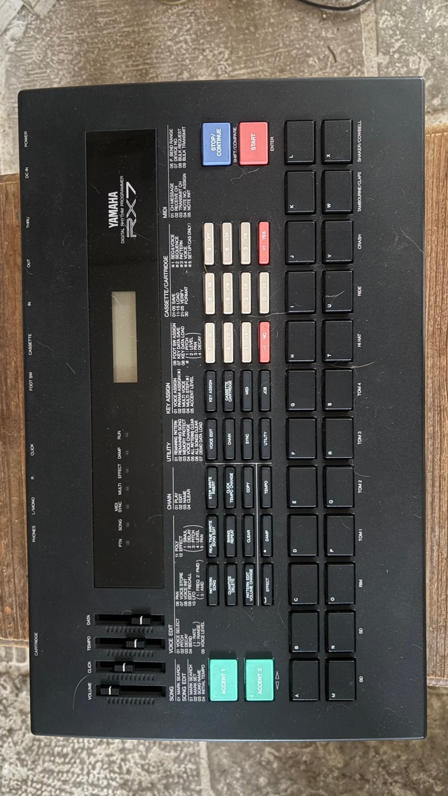 Yamaha rx7 drum machine/sampler, Muziek en Instrumenten, Ophalen, Zo goed als nieuw