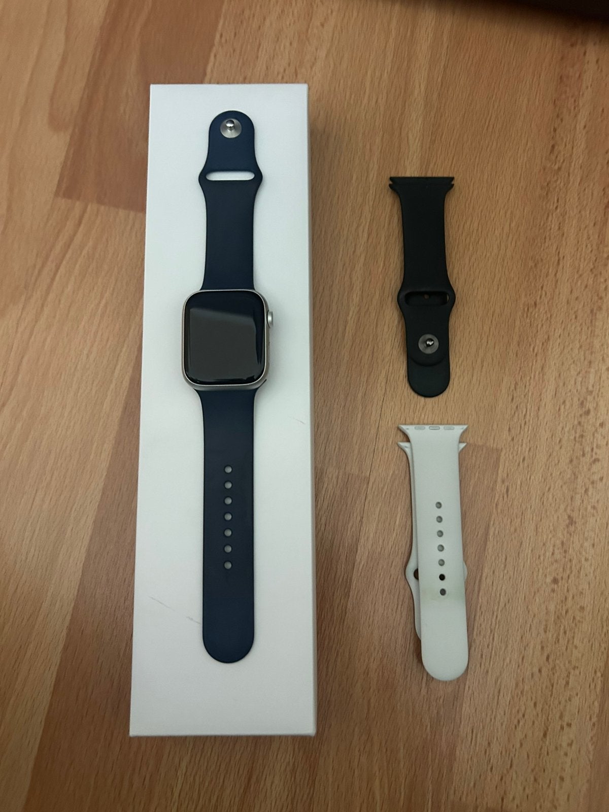 Apple watch 8-45 mm-zilver, Ophalen of Verzenden, Zo goed als nieuw, Zilver