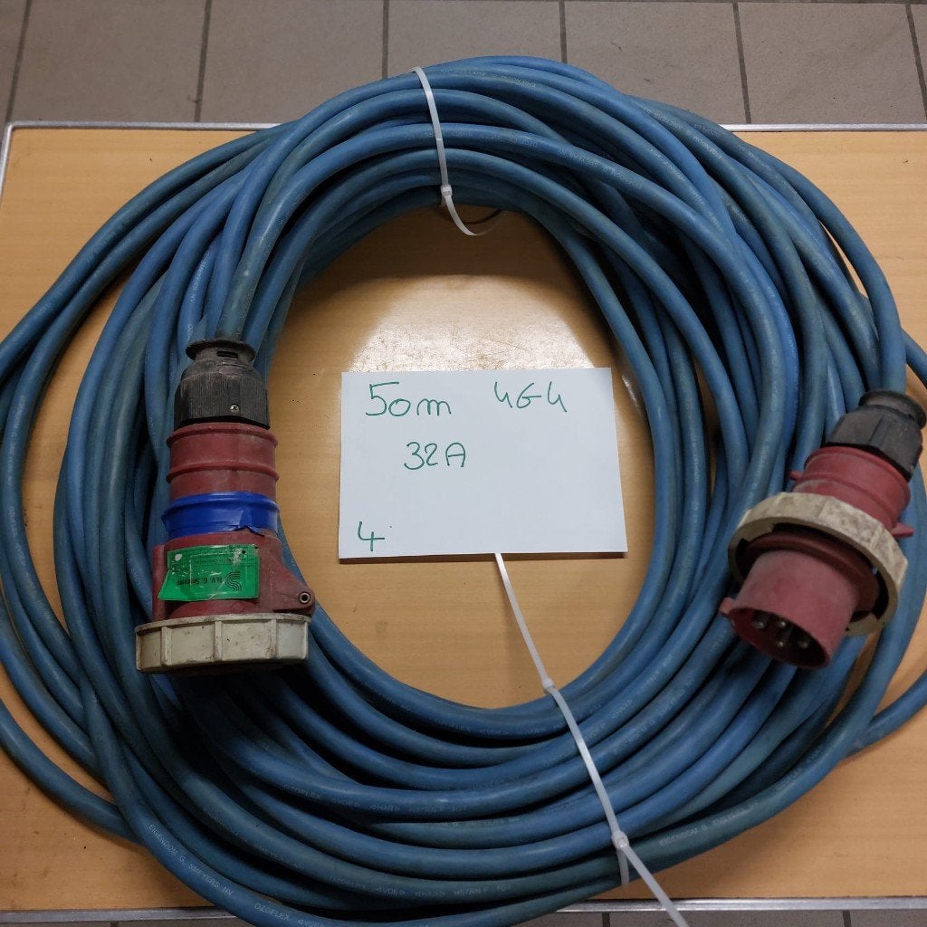 50m 4G4 32A 400V/230V, Doe-het-zelf en Bouw, Elektriciteit en Kabels, Ophalen, Zo goed als nieuw