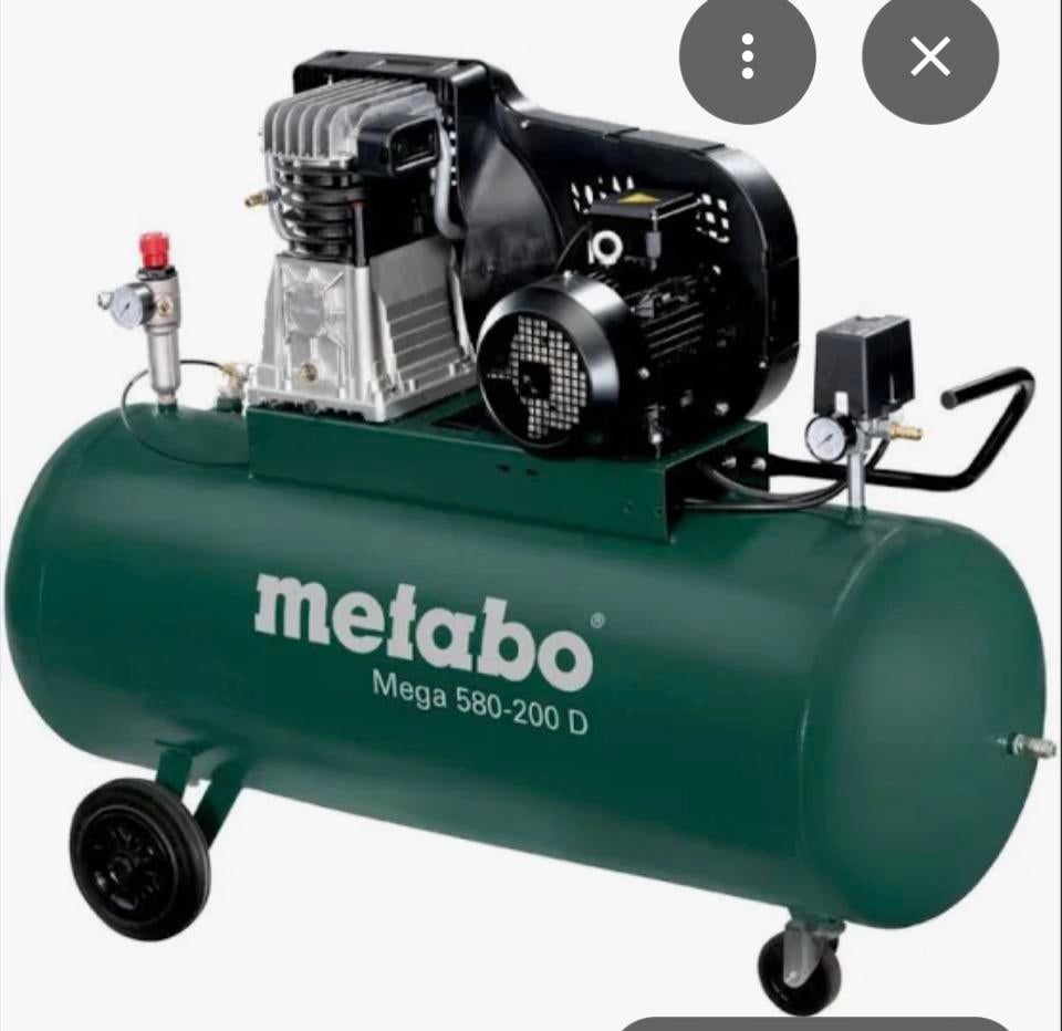 Kompressor Metabo triphasé, Articles professionnels, Machines & Construction | Pompes & Compresseurs, Enlèvement