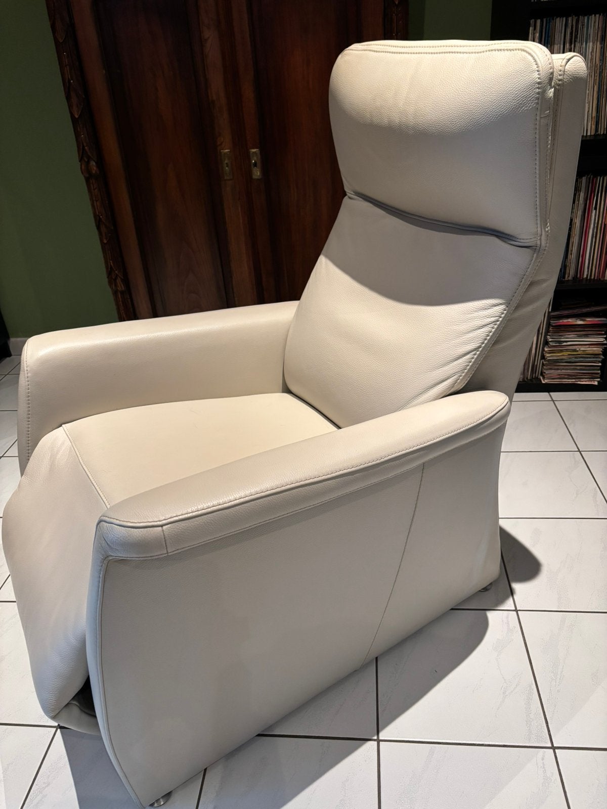 Lederen relax zetel, perfecte staat, gebroken wit, Huis en Inrichting, Ophalen, Zo goed als nieuw