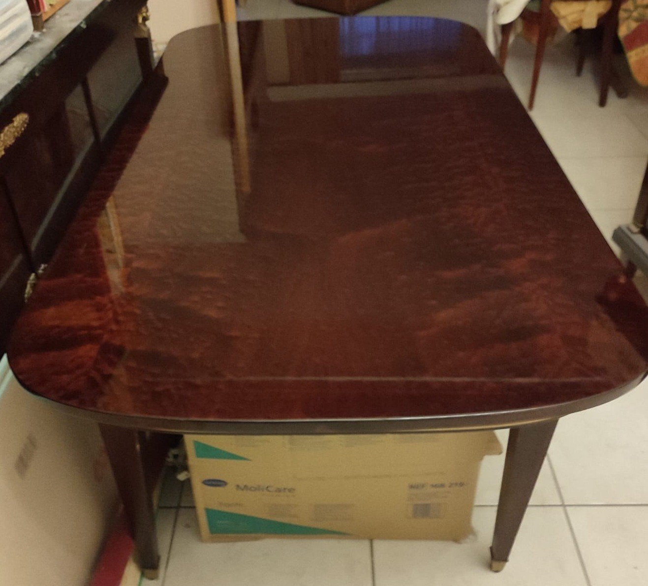 Table à manger en acajou. Livraison possible., 150 à 200 cm, Cinq personnes ou plus, Comme neuf, 100 à 150 cm