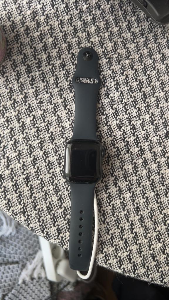 Apple watch SE 3 40mm Aluminium, Ophalen, Zwart, IOS, Zo goed als nieuw