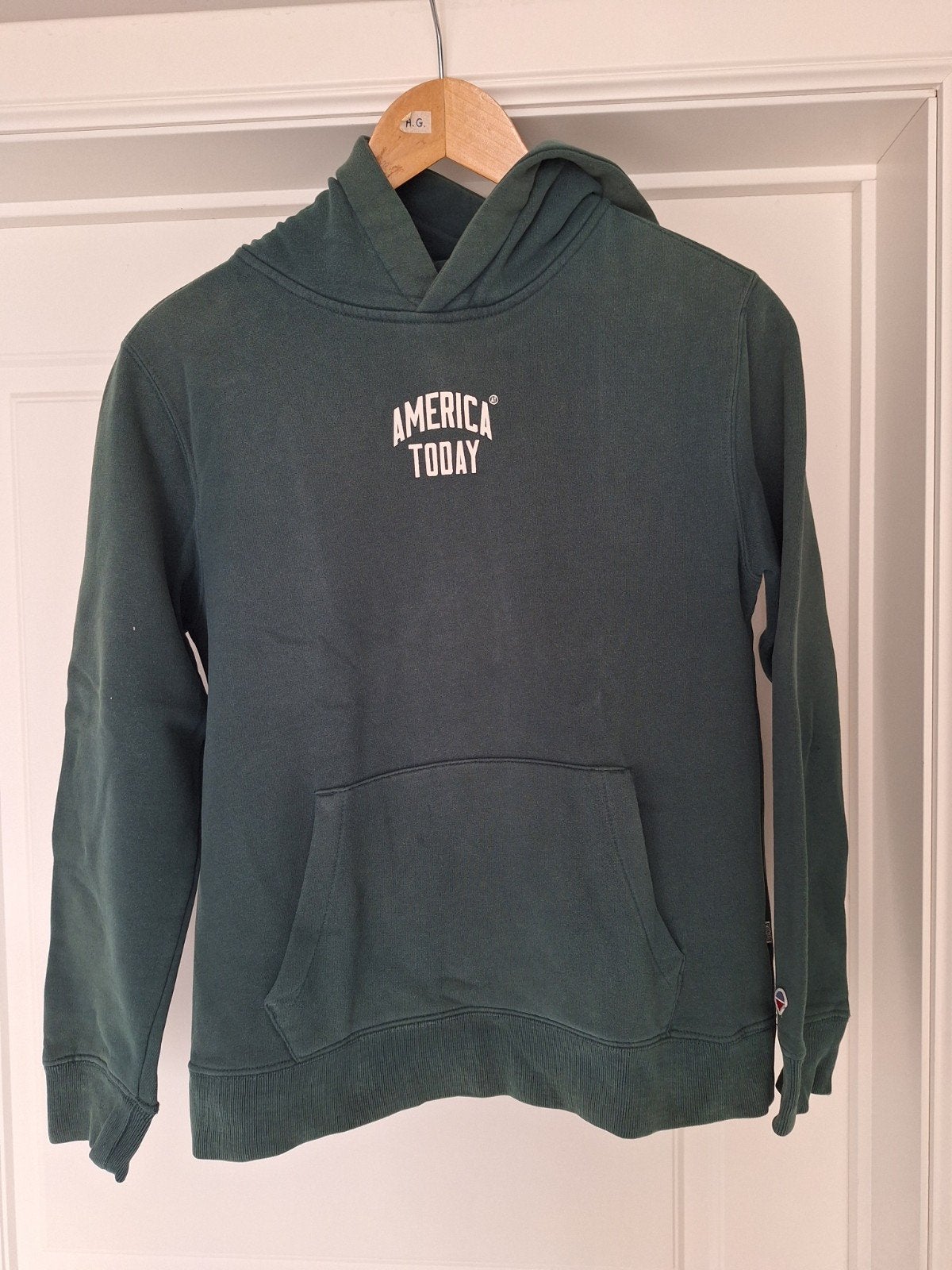 Donkergroene hoodie America Today maat 158-164, Garçon, America Today, Enlèvement ou Envoi, Pull ou Veste