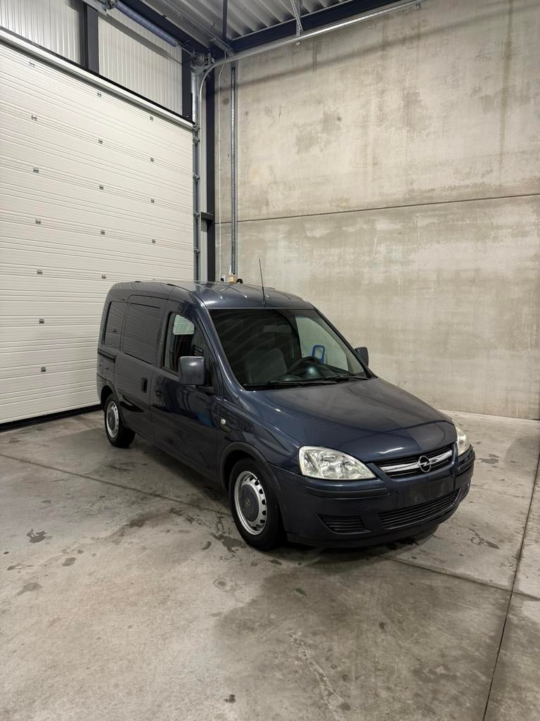 Opel Combo 1.3 tdci lichtevracht Airco trkhaak 1e eigenaar, Auto's, 4 deurs, Bedrijf, 2 zetels, Airconditioning