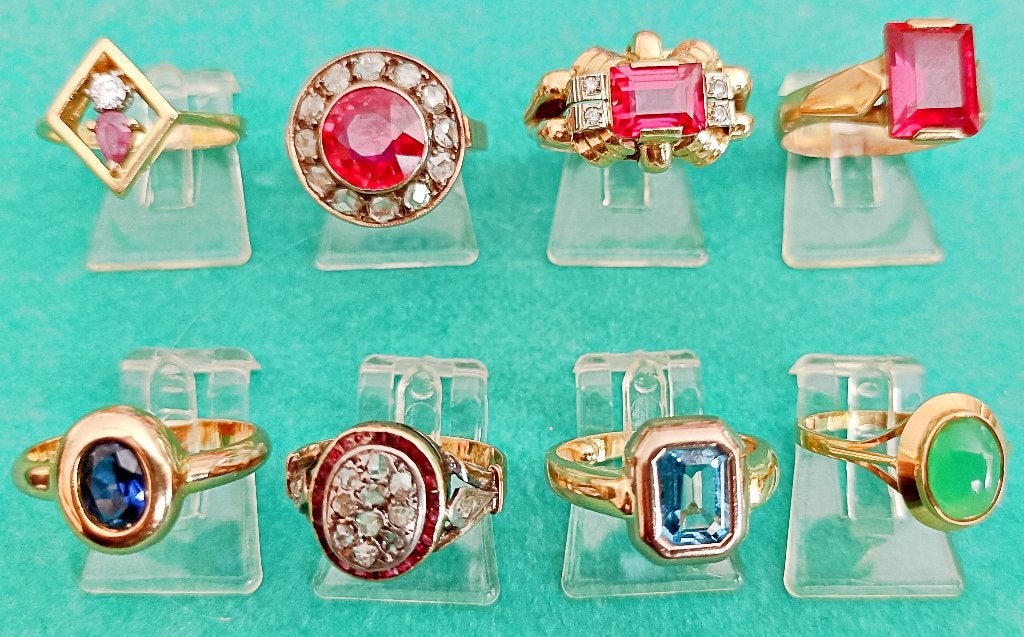 Bagues en or jaune 18K vintage + pierre(s) de couleur NEUVES, Handtassen en Accessoires, Geel, Nieuw, Ophalen of Verzenden, Met edelsteen