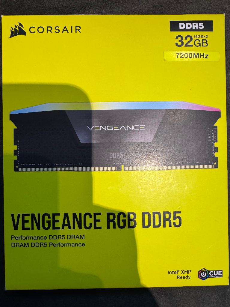 Corsair Vengeance RGB DDR5 32 Go (16 x 2) à 7 200 MHz, Neuf, 32 GB, Enlèvement ou Envoi, Desktop