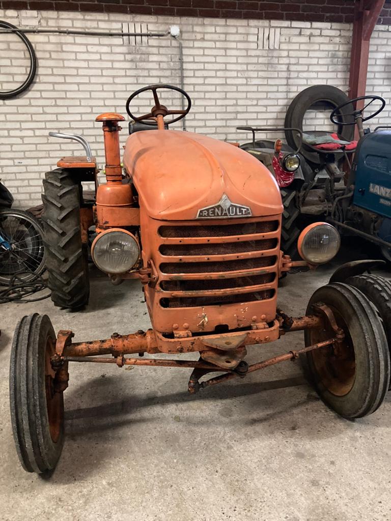 Gevraagd messenbalk Renault d16, Zakelijke goederen, Landbouw | Tractoren, Ophalen, Renault