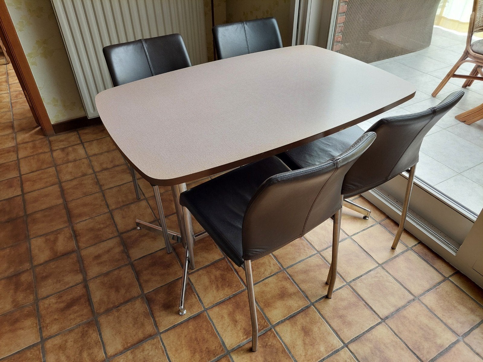 Keukentafel met 4 stoelen, Huis en Inrichting, Tafels | Eettafels, Ophalen
