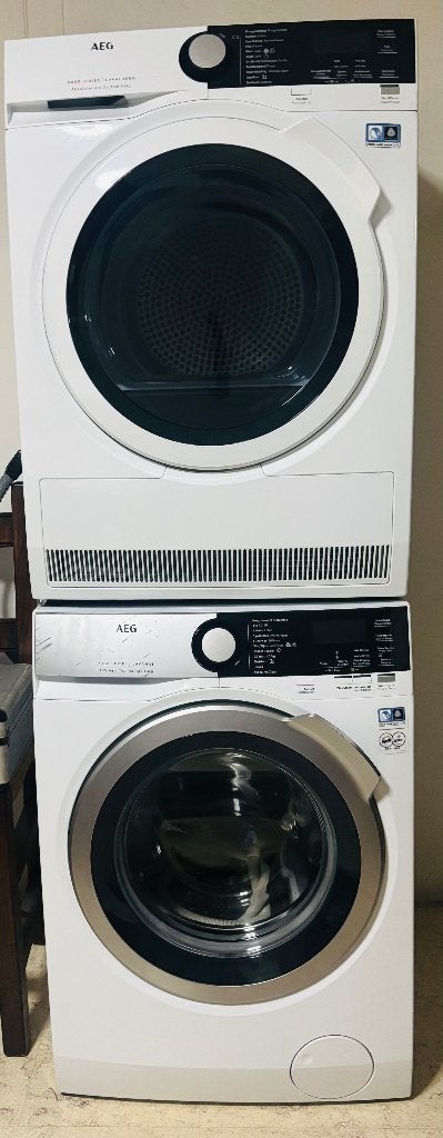 droogkast + wasmachine Aeg, Elektronische apparatuur, Wasmachines, Ophalen, Energieklasse A of zuiniger, 90 tot 95 cm, Bovenlader
