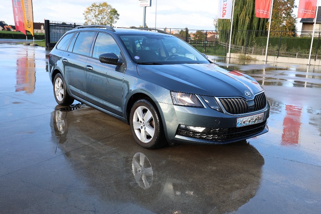 Skoda Octavia  2019  110KW, Auto's, Voorwielaandrijving, Stof, 4 cilinders, Bedrijf