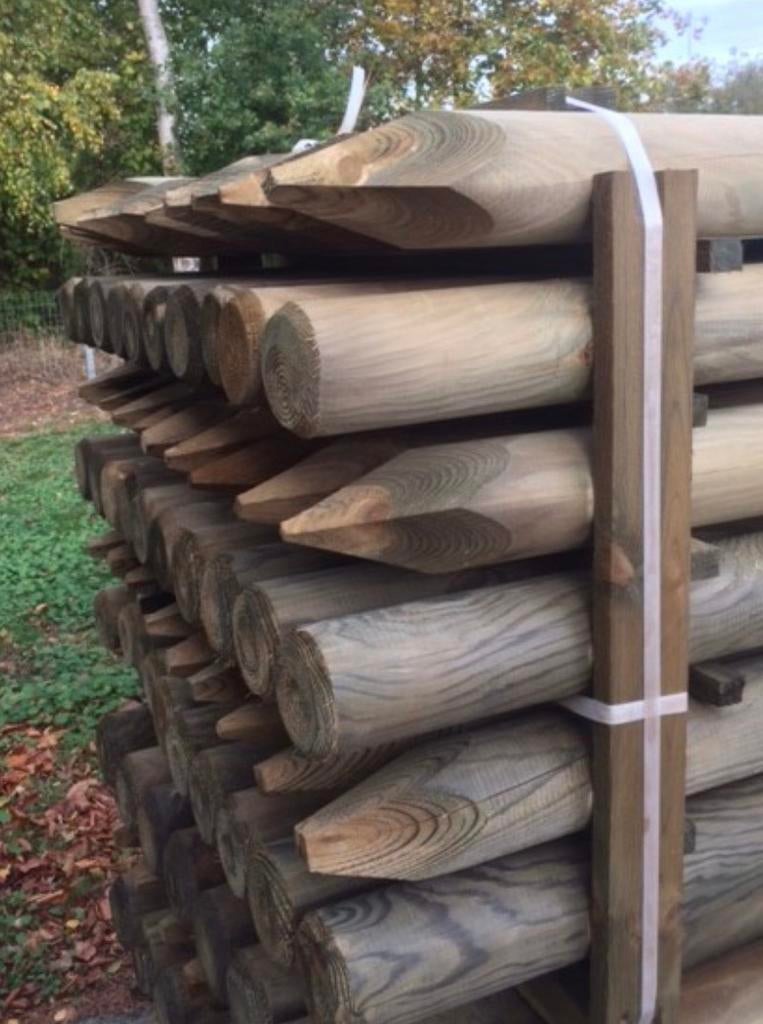 Ronde gefreesde (weide)palen, geïmpregneerd, Ø 8 x 250 cm, Ophalen, Zo goed als nieuw, Palen