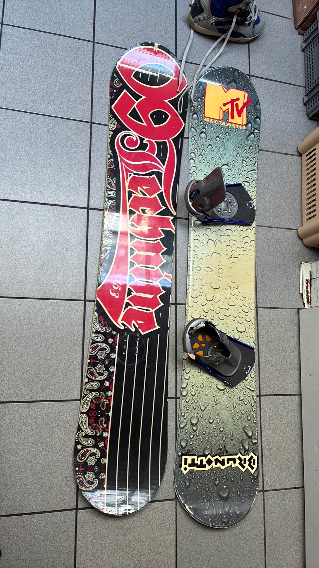 2 snowboard+ boten, Sport en Fitness, Snowboarden, Ophalen, Gebruikt
