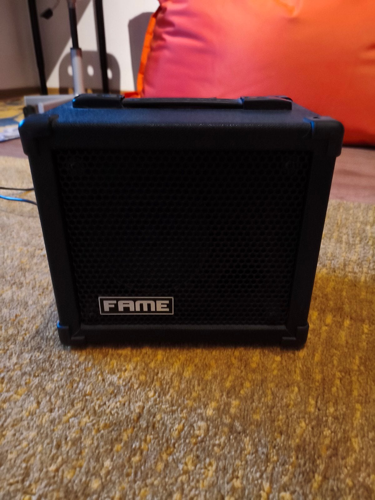 Ampli de guitare Fame DC-15 — Compact et polyvalent À vendre, Enlèvement, Neuf