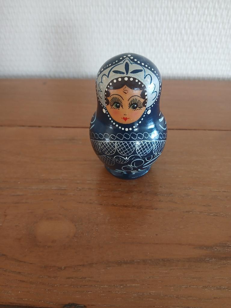 Poupée russe Matriochka, Enlèvement, Comme neuf, Poupée