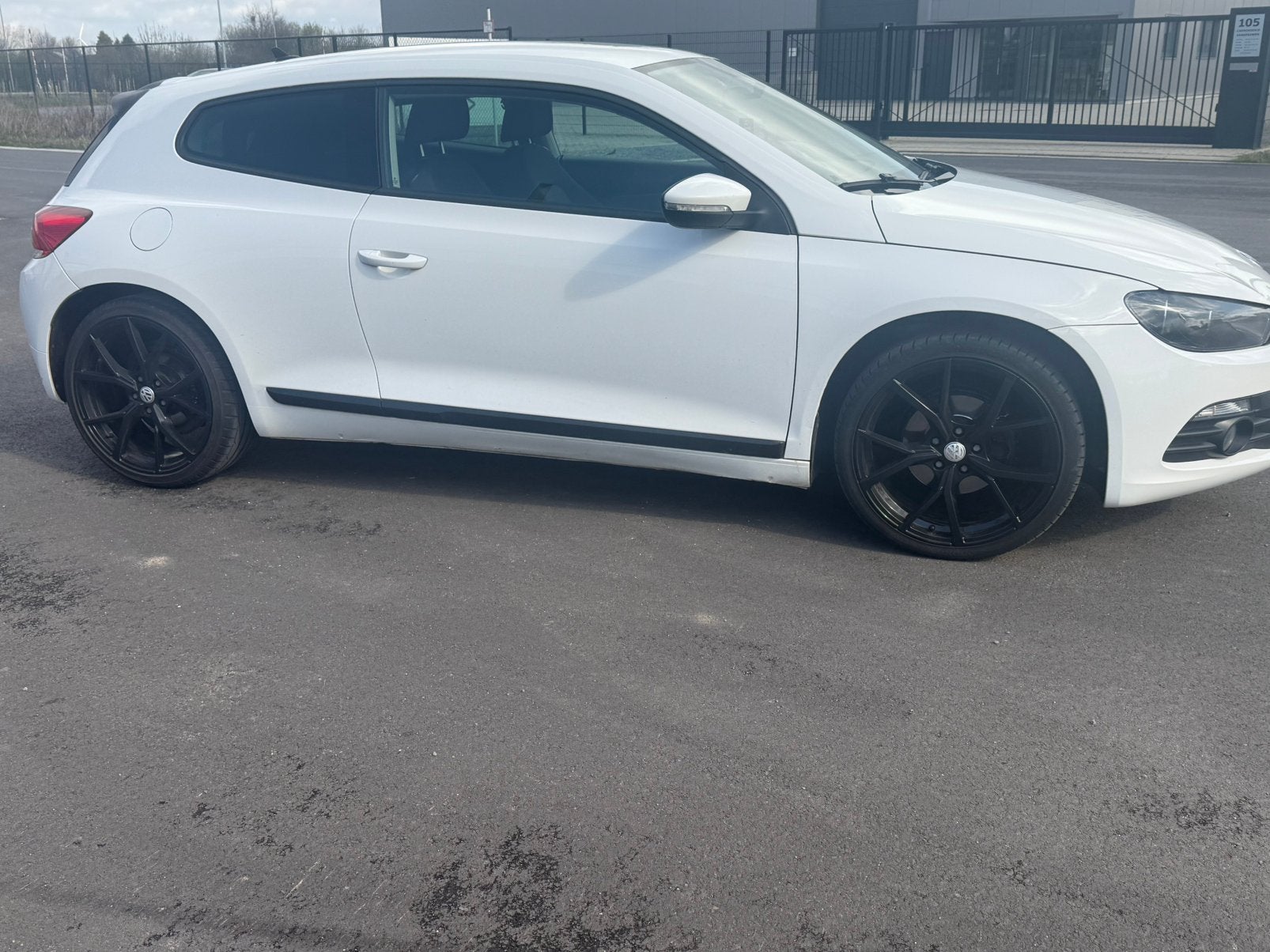 Volkswagen scirocco 1.4 tsi, Autos, Achat, Carnet d'entretien, Particulier, Essence