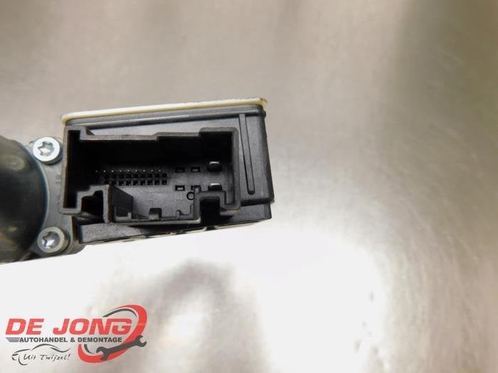 Moteur de vitre portière d'un Volkswagen Polo, Autos : Pièces & Accessoires, Volkswagen, -, 3 mois de garantie, Utilisé