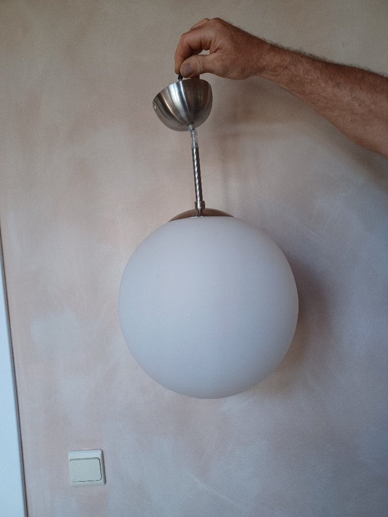 2 ronde lampen: samen €35, Ophalen