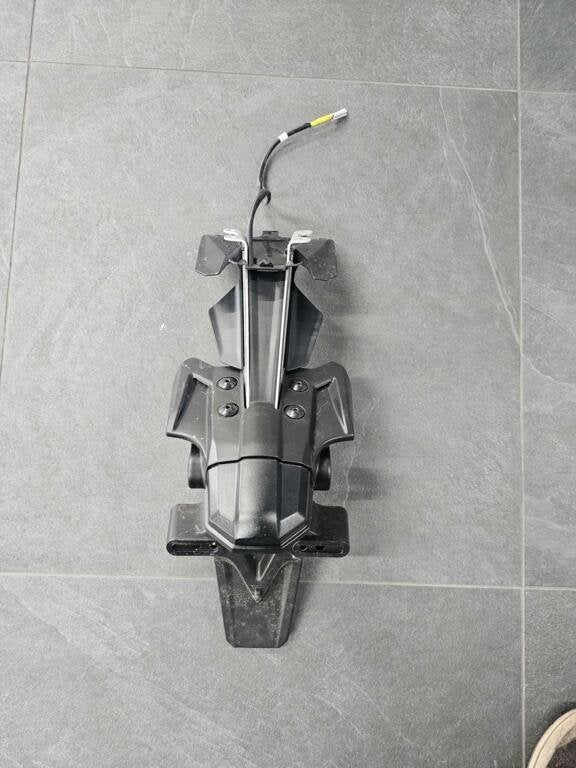 Kentekenplaathouder origineel Yamaha MT-07 ABS, Motos, Enlèvement ou Envoi, Utilisé