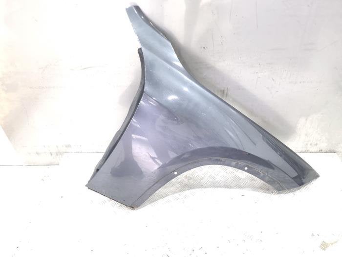 Aile avant droite d'un BMW X1 (B39), Autos : Pièces & Accessoires, Carrosserie & Tôlerie, BMW, Utilisé, 3 mois de garantie, Enlèvement ou Envoi