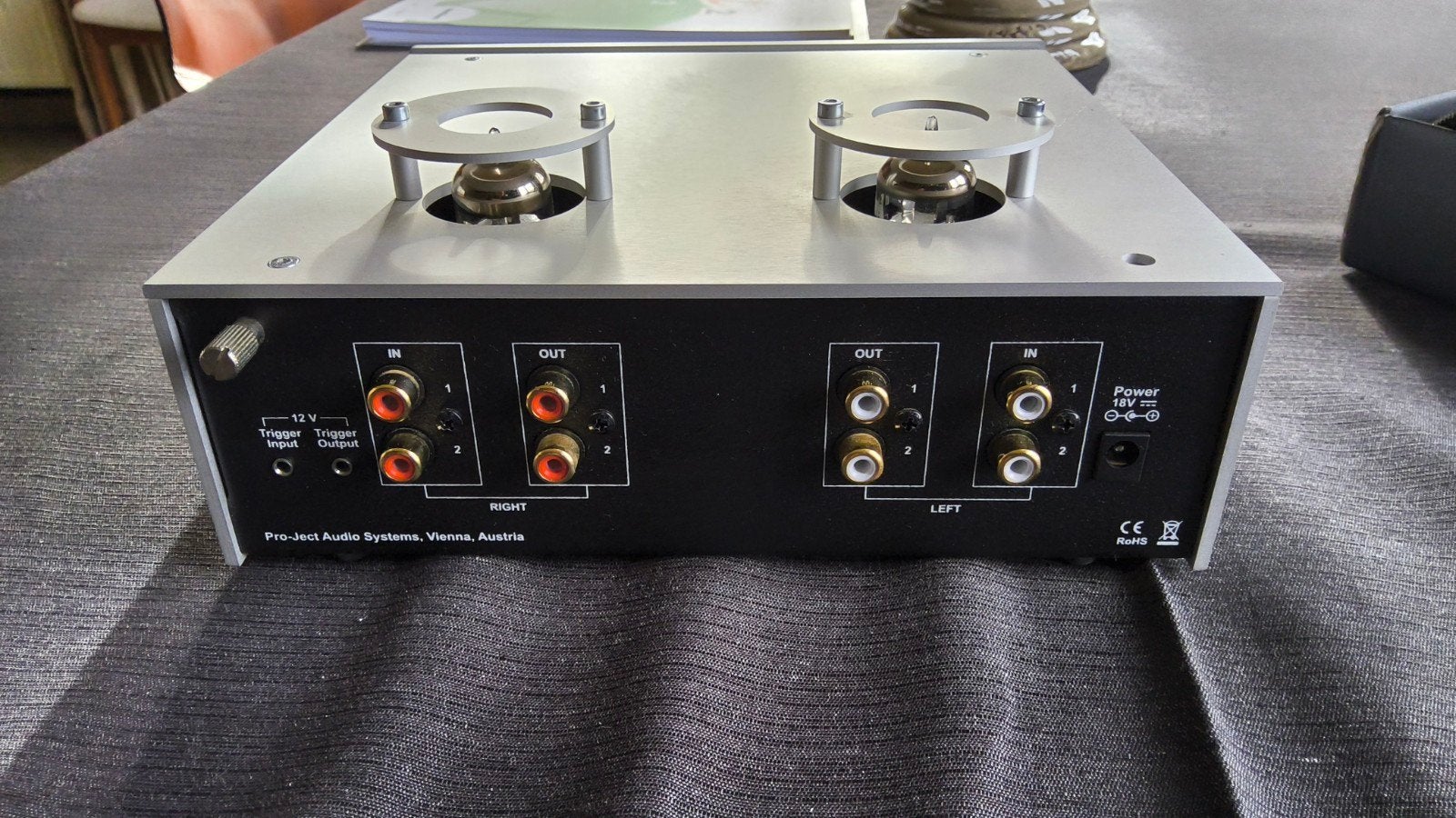 Pro-Ject Tube Box DS2 phono voorversterker, Ophalen of Verzenden, Zo goed als nieuw, Platenspeler, Overige merken