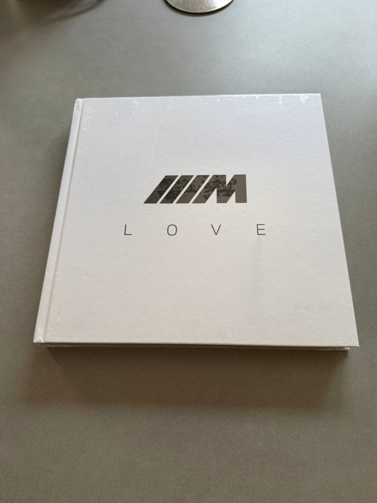 BMW M Love – 50 jaar BMW M-folie/perfecte staat–1ste editie, Boeken, Nieuw, Ophalen of Verzenden, BMW, Bmw