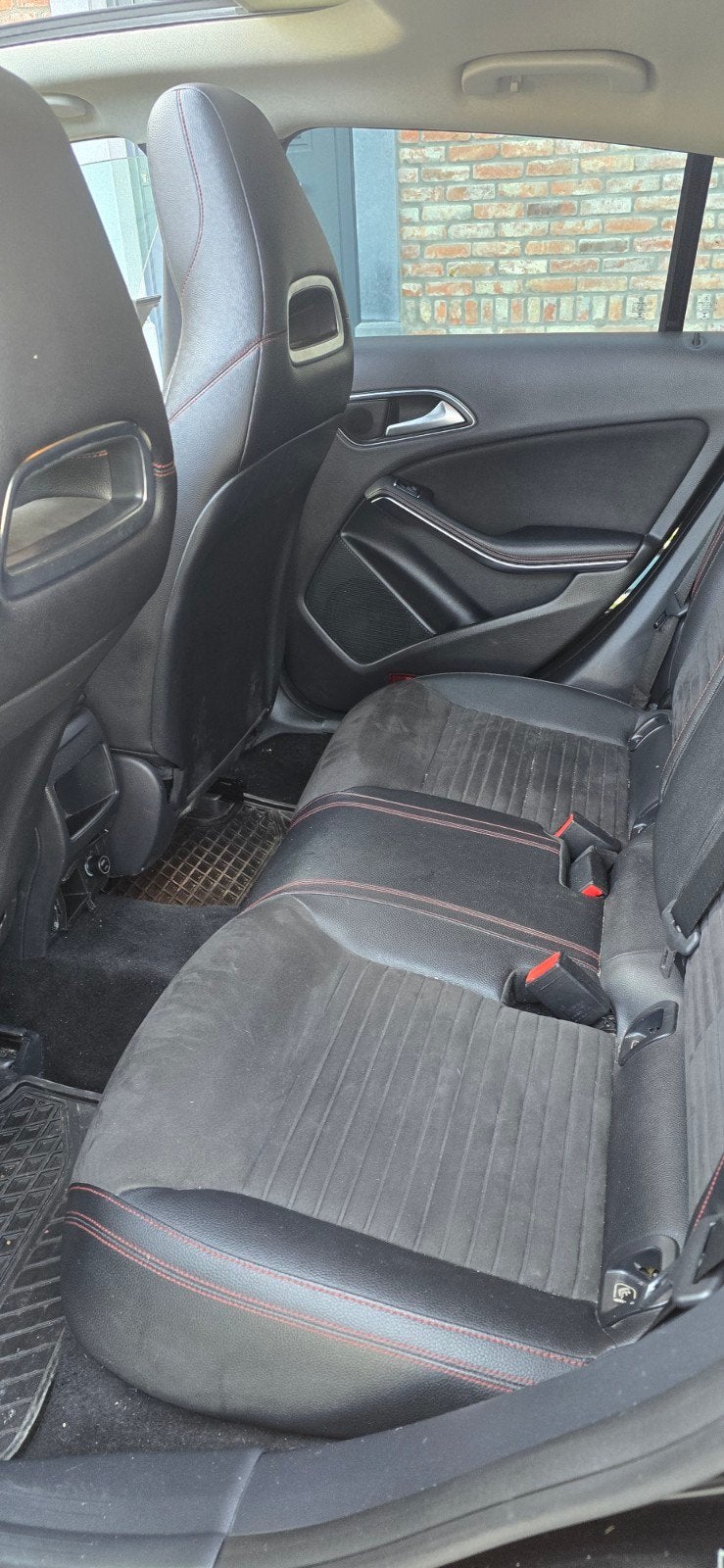 Mercedes CLA 180, Automaat, CLA, Zwart, Zwart