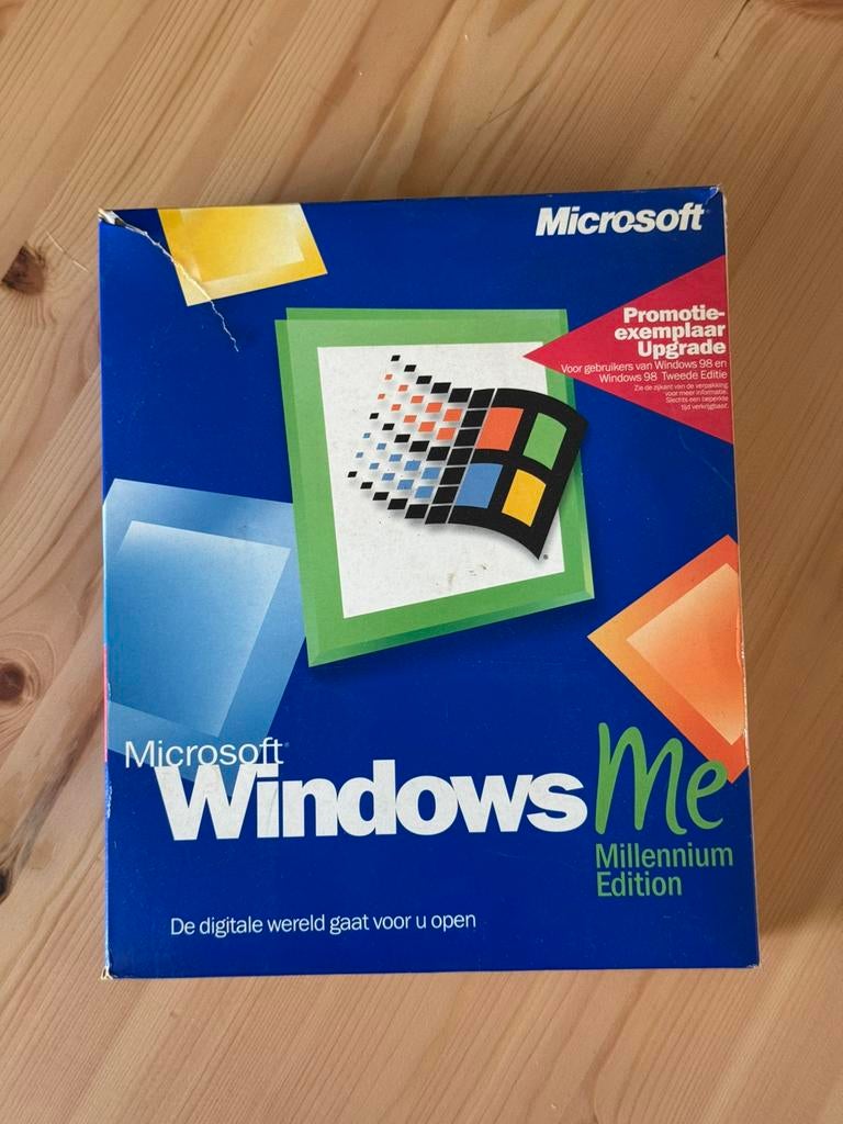 Windows ME - Millenium Edition Upgrade, Computers en Software, Besturingssoftware, Ophalen, Zo goed als nieuw, Windows