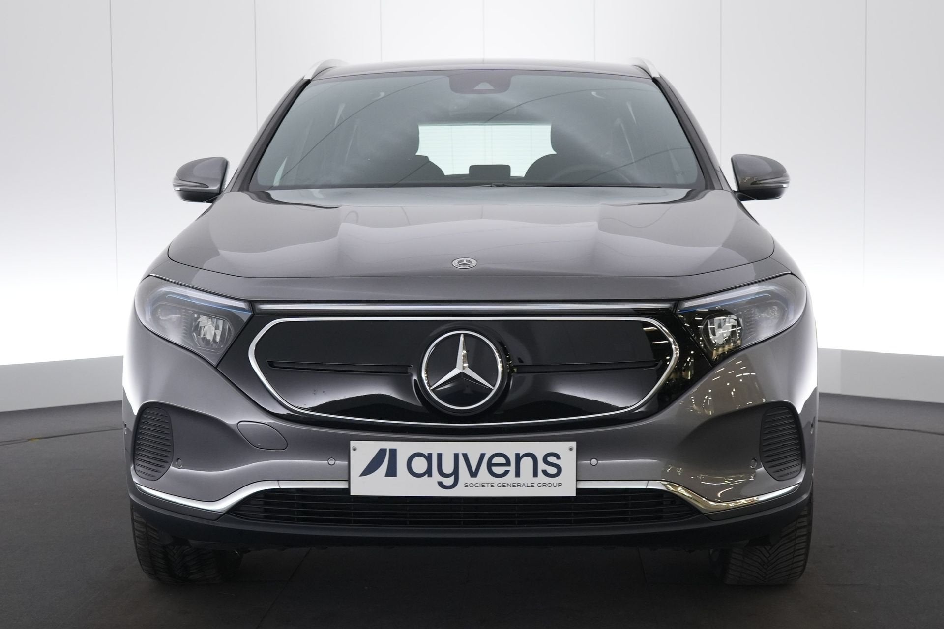(2EAY193) MERCEDES-BENZ EQA, Argent ou Gris, Achat, Entreprise, Carnet d'entretien