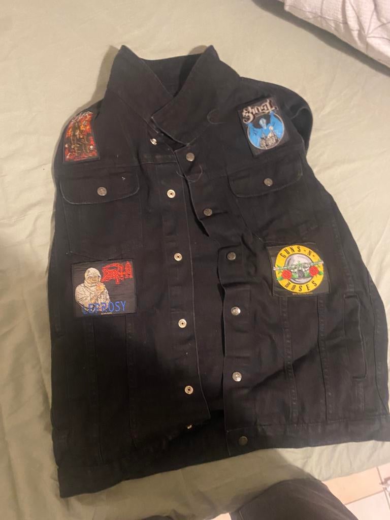 Metal vest, Ophalen, Zo goed als nieuw