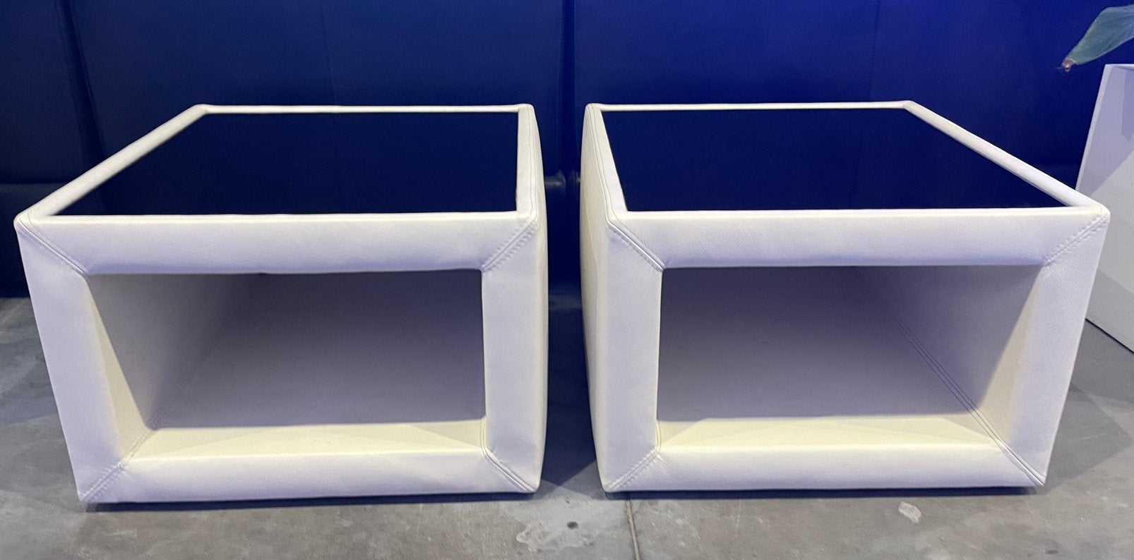 Design nachtkastjes wit leder, Ophalen, Gebruikt, Glas