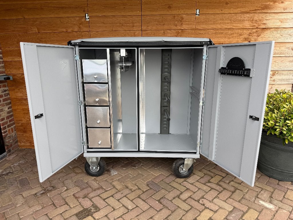 MVV TACKBOX XL | Luxe Aluminium Zadelkast Concourskast, Enlèvement ou Envoi, Neuf, Autres disciplines