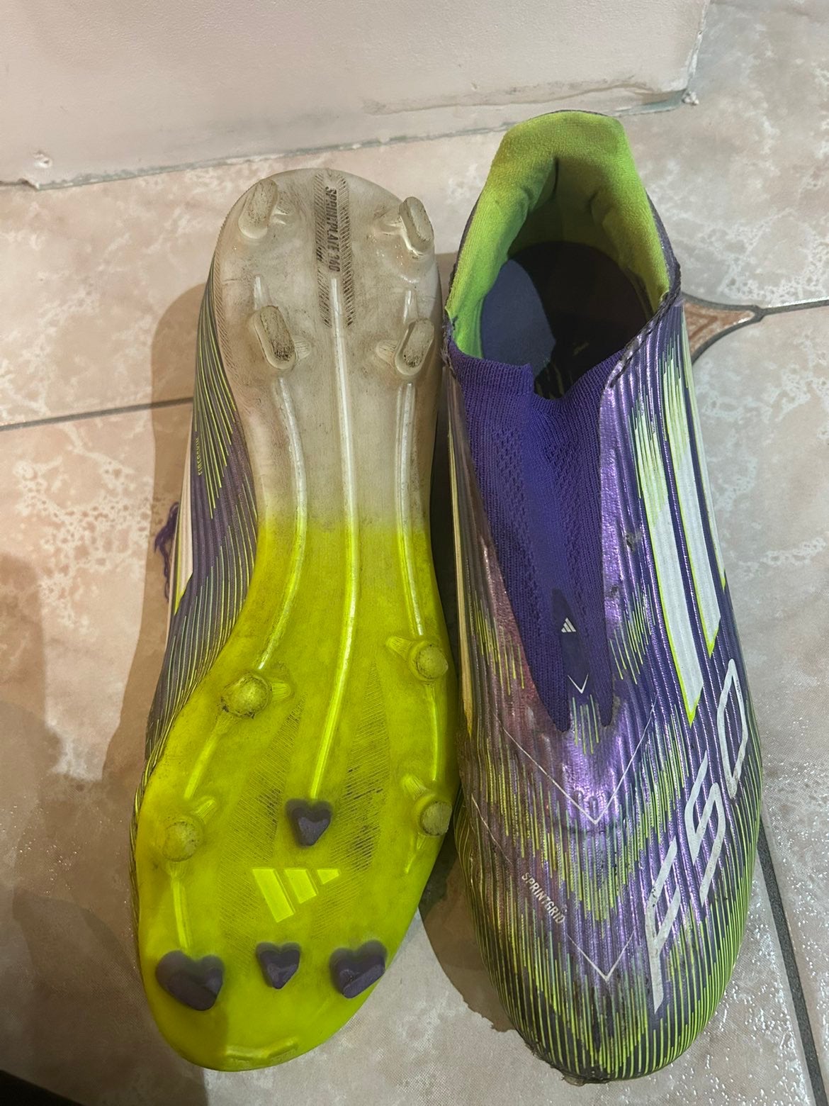 Voetbalschoenen, Ophalen of Verzenden, Zo goed als nieuw