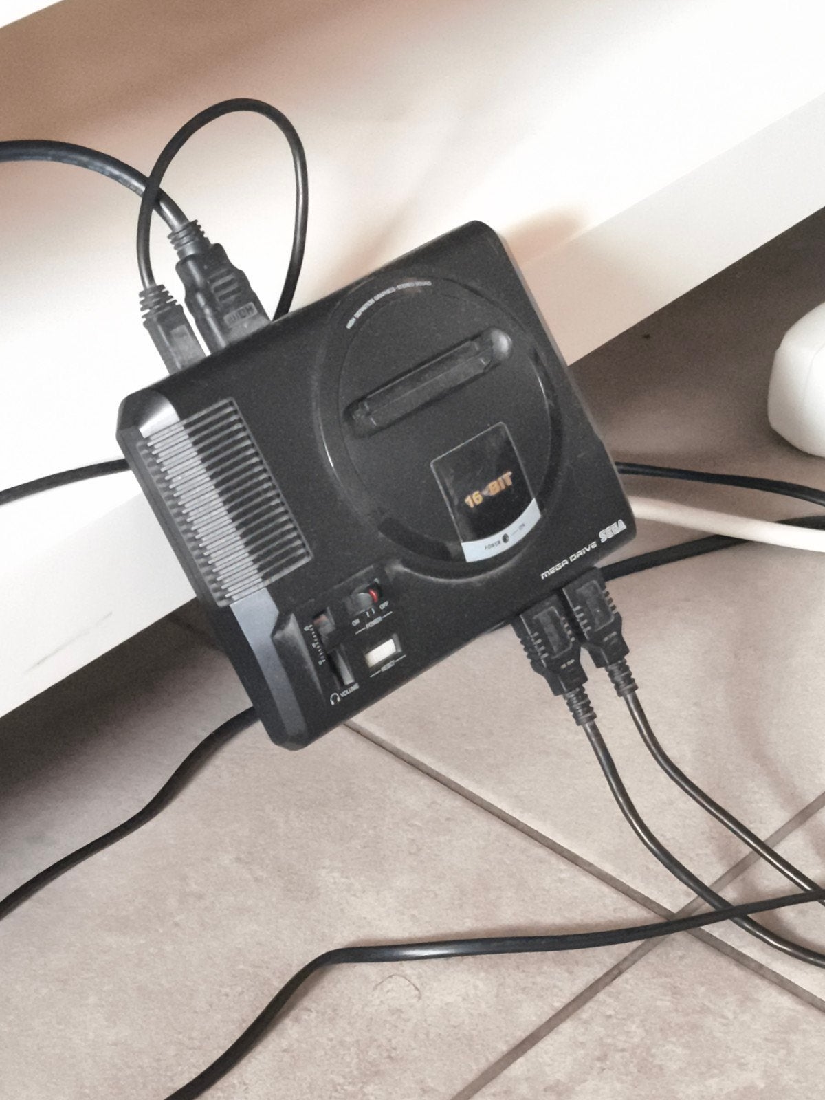 Sega 16 bit, Games en Spelcomputers, Ophalen, Zo goed als nieuw, Met 2 controllers, Met games