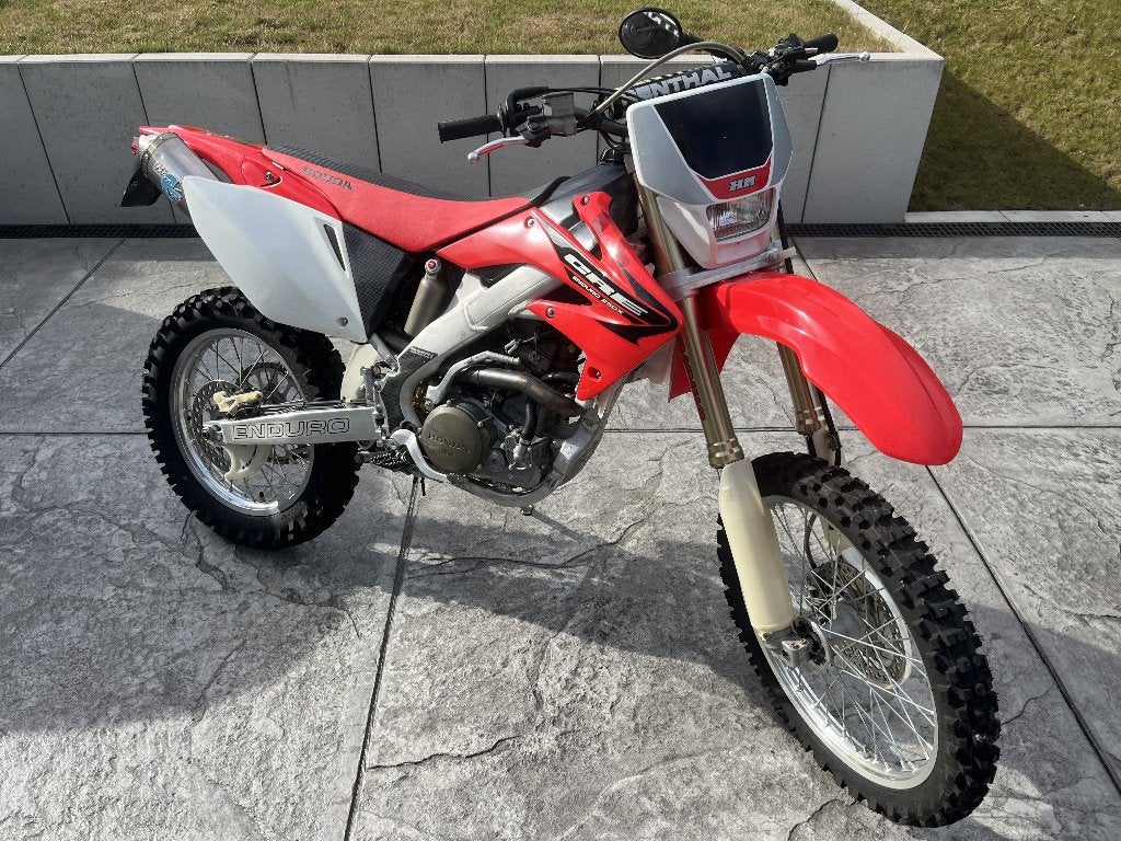 Honda CRF250 Enduro, Motos, Motos | Honda, Particulier, Enduro, Enlèvement